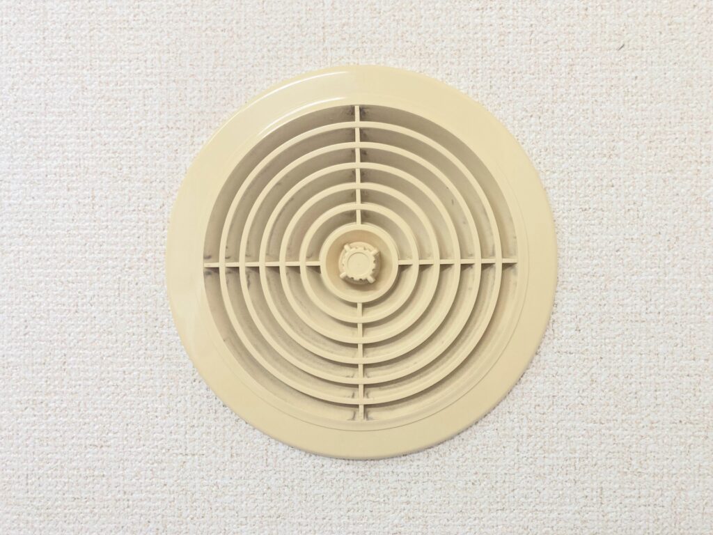 24時間換気で家が寒い！！】換気口に効果的な寒さ対策を徹底解説 | あったかライフ北海道